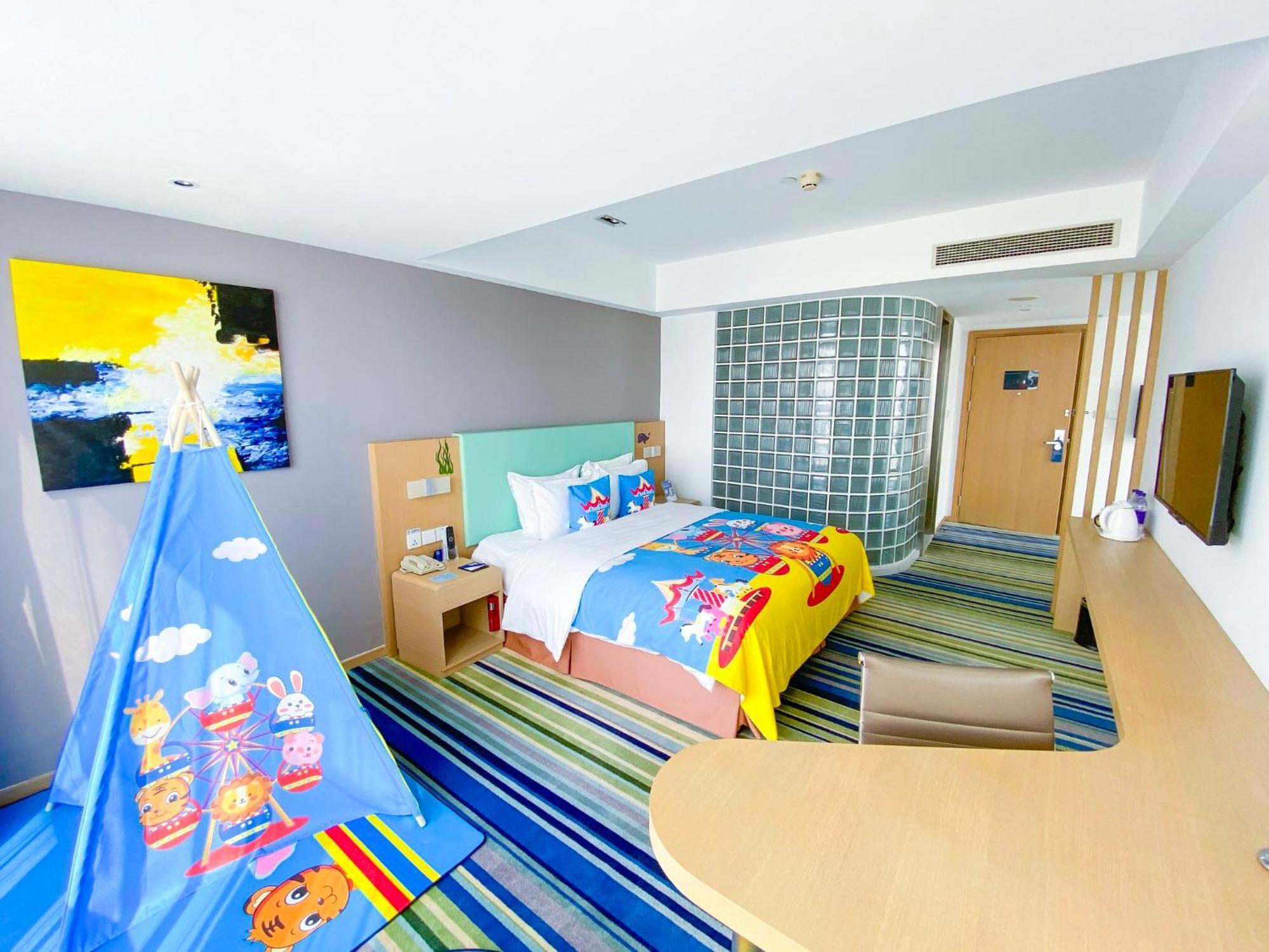 Holiday Inn Express Yingkou Onelong Plaza By Ihg Gaizhou Exterior foto